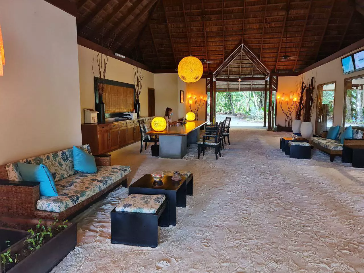 🇲🇻 Классный Мальдивский резорт Meeru Island Resort & Spa 🏝 по очень приятным ценам❤️‍🔥